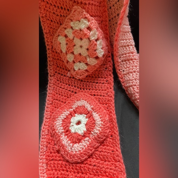 Hand knitted orange, scarf. Beautiful colors! - Picture 4 of 7